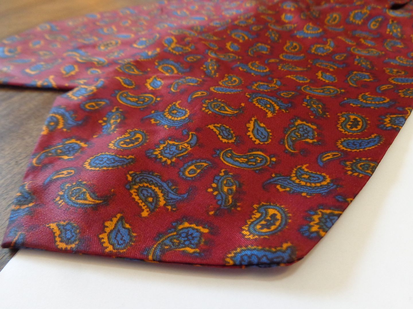 68 Classic and Luxurious Ties, Cravats, and Bowtie! Paul Stuart, Coach